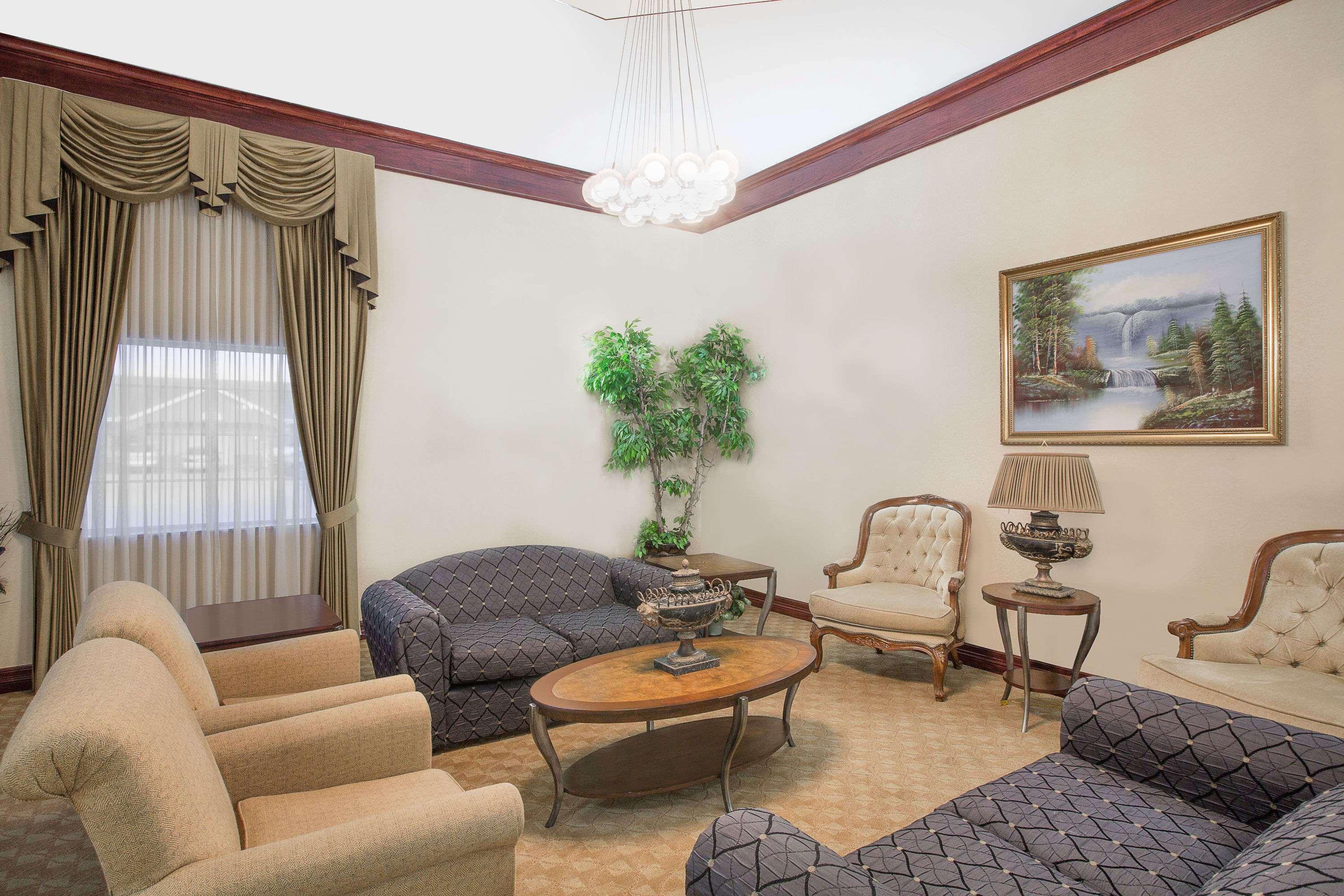 Days Inn By Wyndham רובסטאון מראה חיצוני תמונה